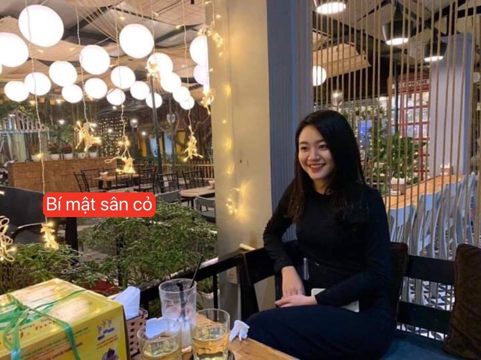 ban gai tin don cua cau thu xuan manh anh 2