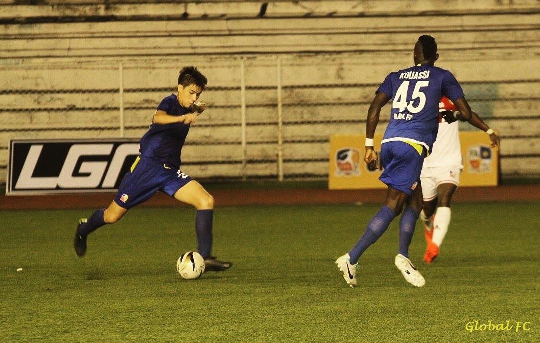 Cầu thủ U22 Philippines ghi bàn vào lưới Việt Nam ảnh 9 Cau thu U22 Philippines ghi ban vao luoi Viet Nam anh 9
