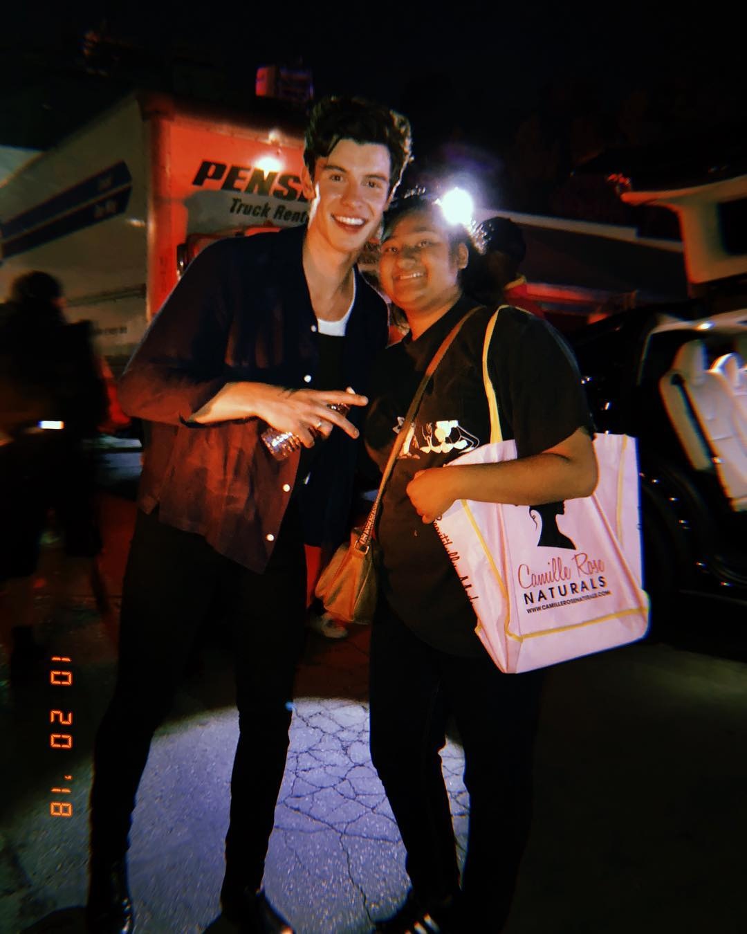 Co gai chup anh voi loat ngoi sao quoc te anh 8