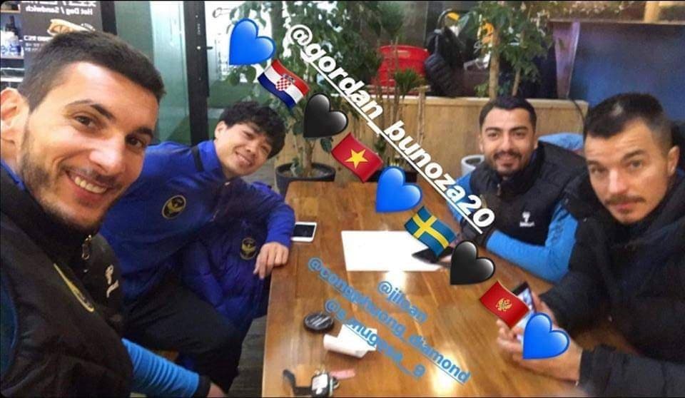 Dong doi dep trai cua Cong Phuong tai Han Quoc anh 1