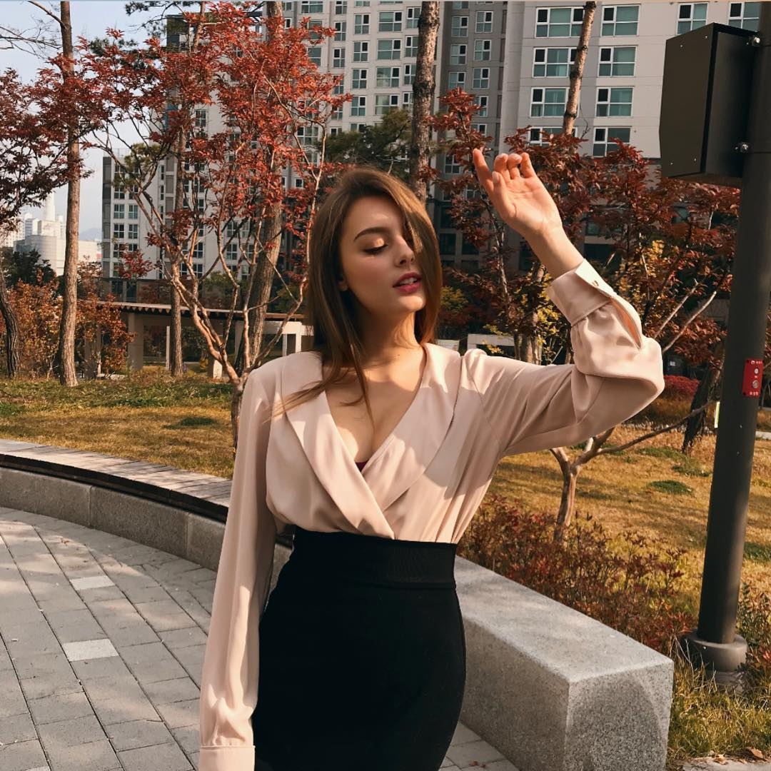 Nang mau 18 tuoi xinh dep tua nu than anh 12