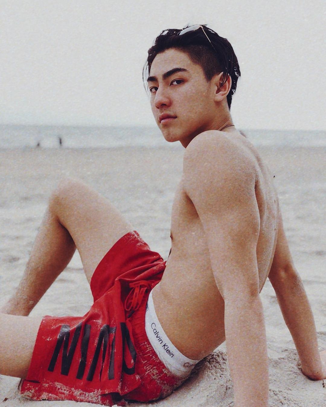 10X Thai Lan dep trai nhu nam than anh 12