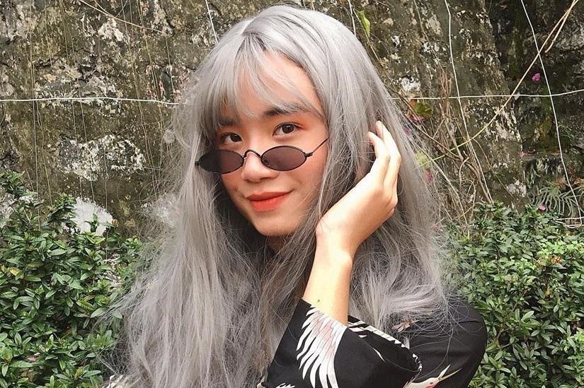 Nam sinh khien ban be bat ngo vi man gia gai dep xuat than hinh anh