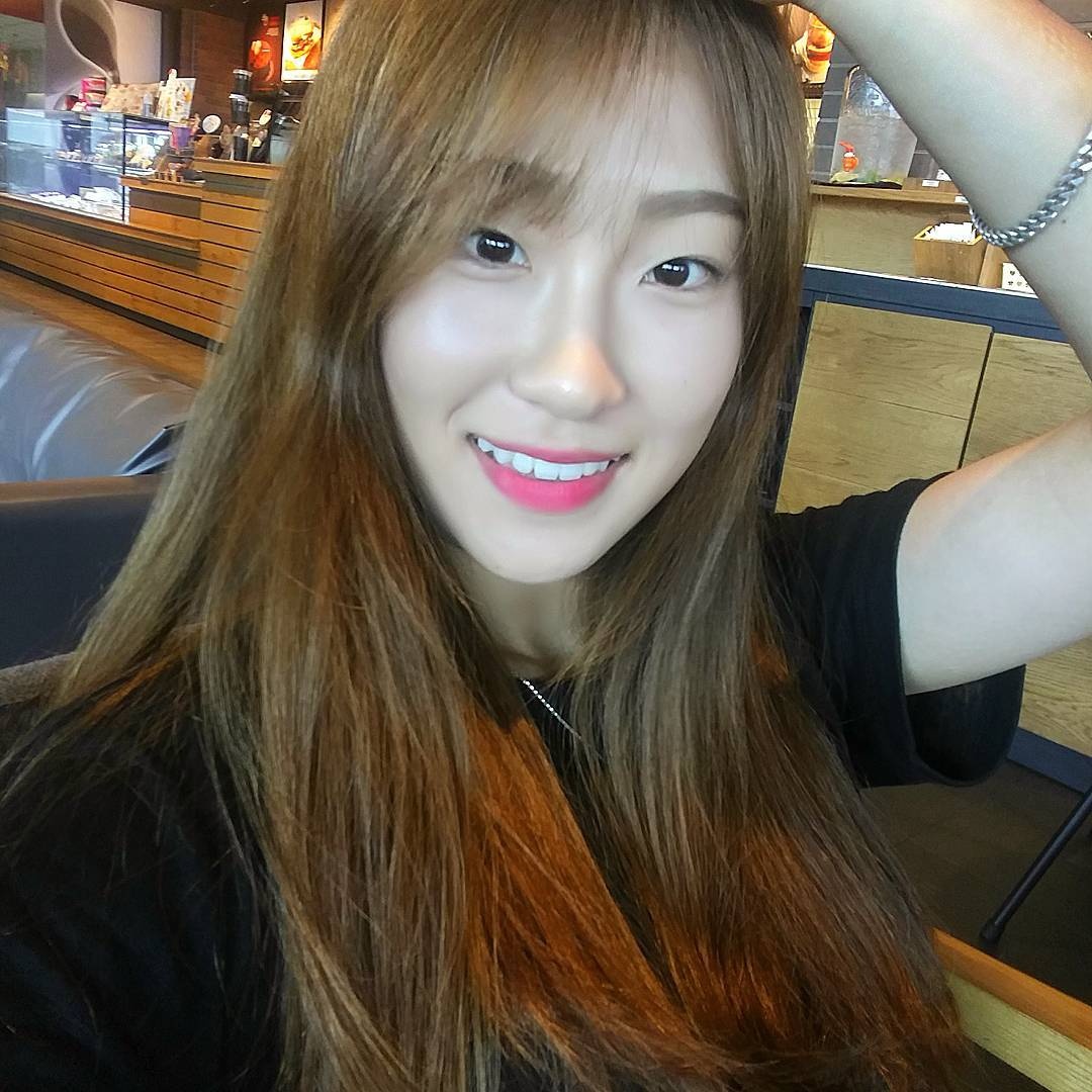 Nu cau thu xinh dep cua doi bong Han Quoc anh 12