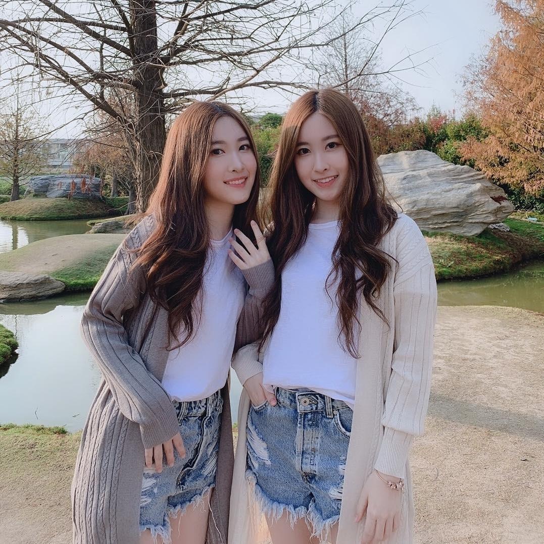 Nhung chi em sinh doi noi tieng the gioi anh 9