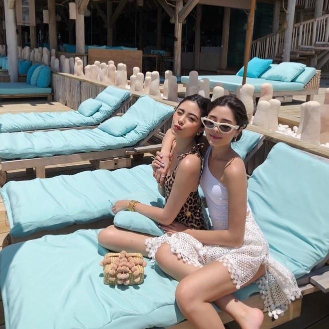 Nhung chi em sinh doi noi tieng the gioi anh 5