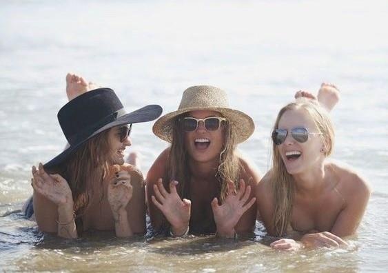 Con gai doc than anh 3