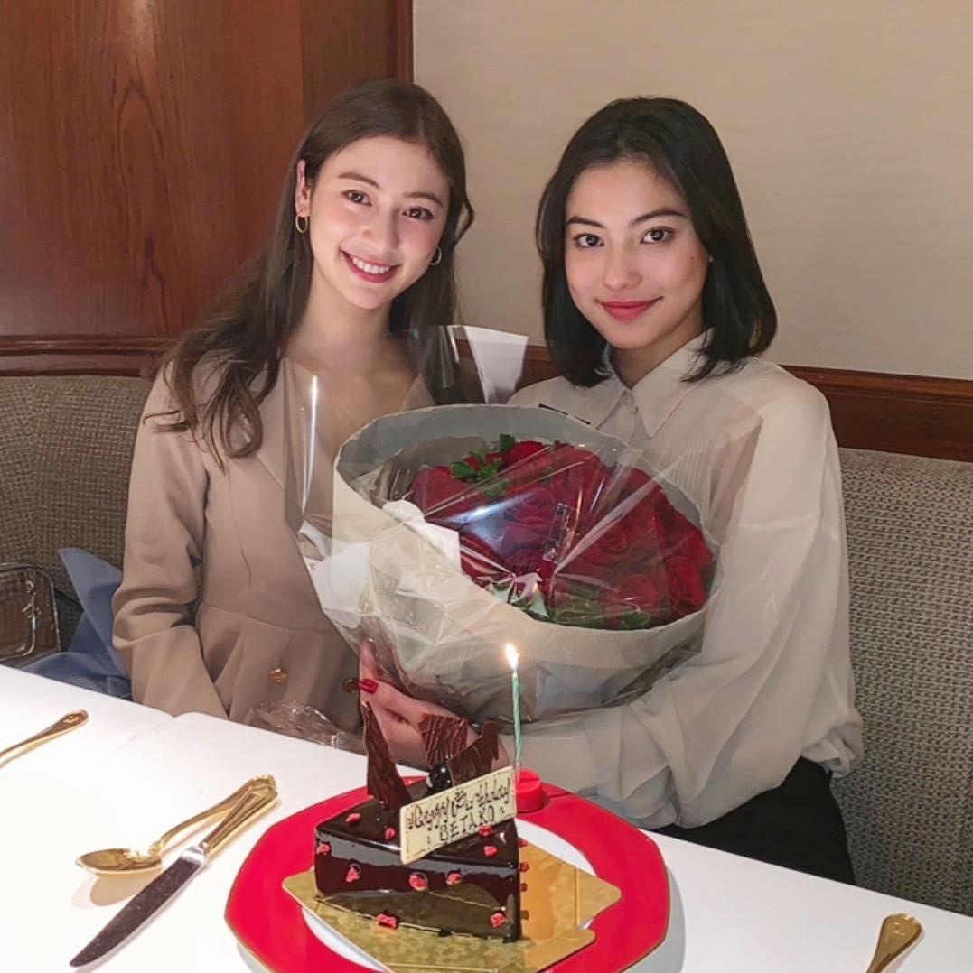 Hot girl Nhat Ban co nhan hieu thoi trang rieng anh 4