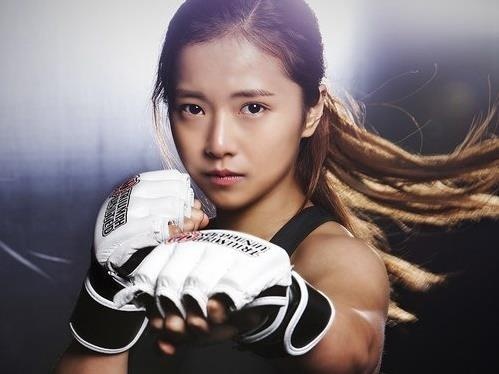 4 nu 'chien binh' xinh dep, goi cam cua lang vo thuat the gioi hinh anh