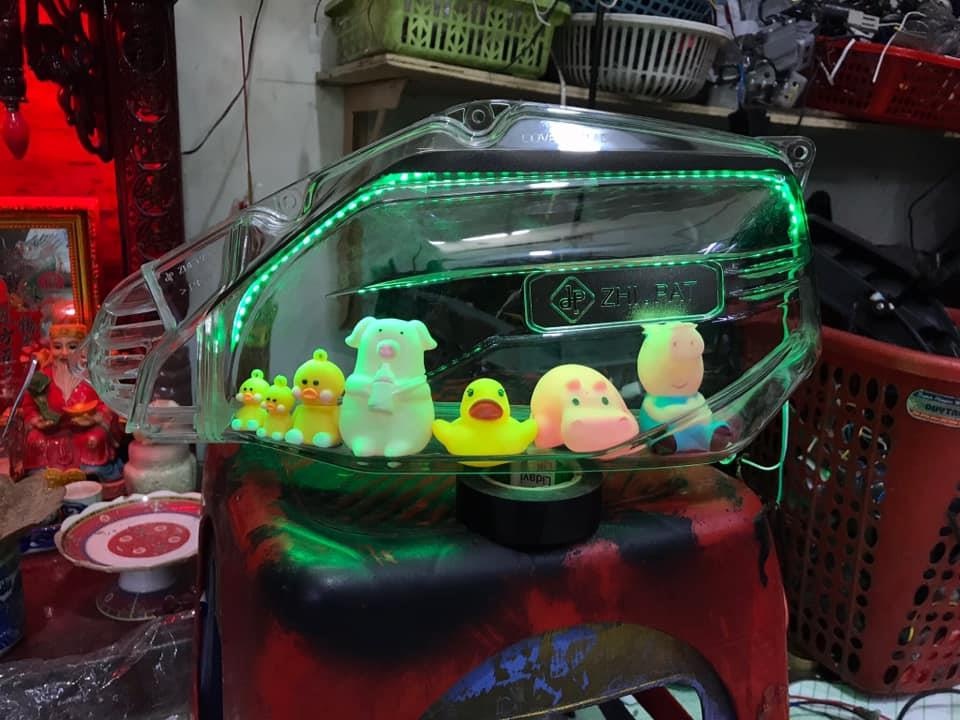 Mo hinh do choi dang yeu cho xe may anh 7