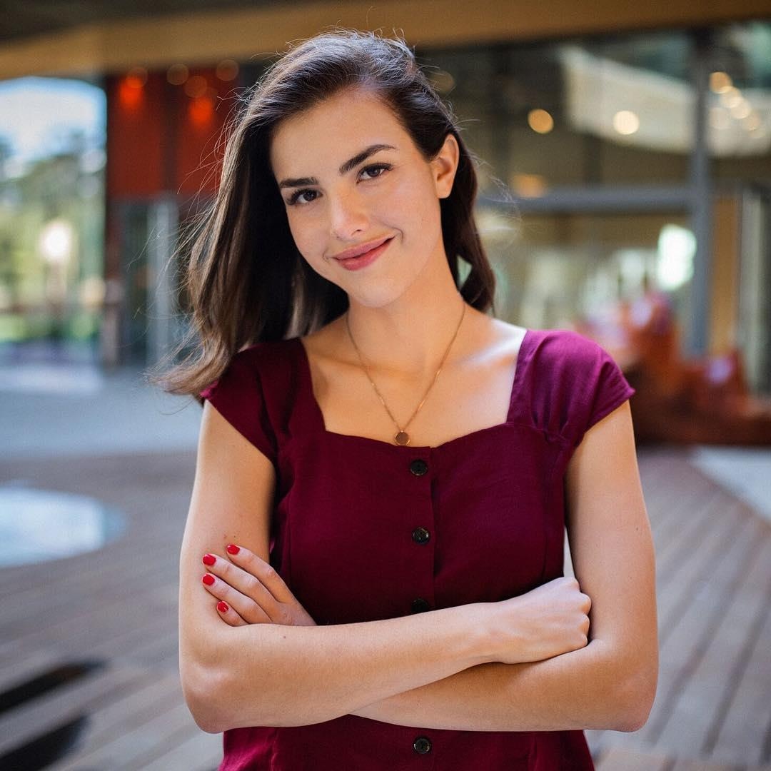 Nhung nu ky thu xinh dep va tai nang anh 12