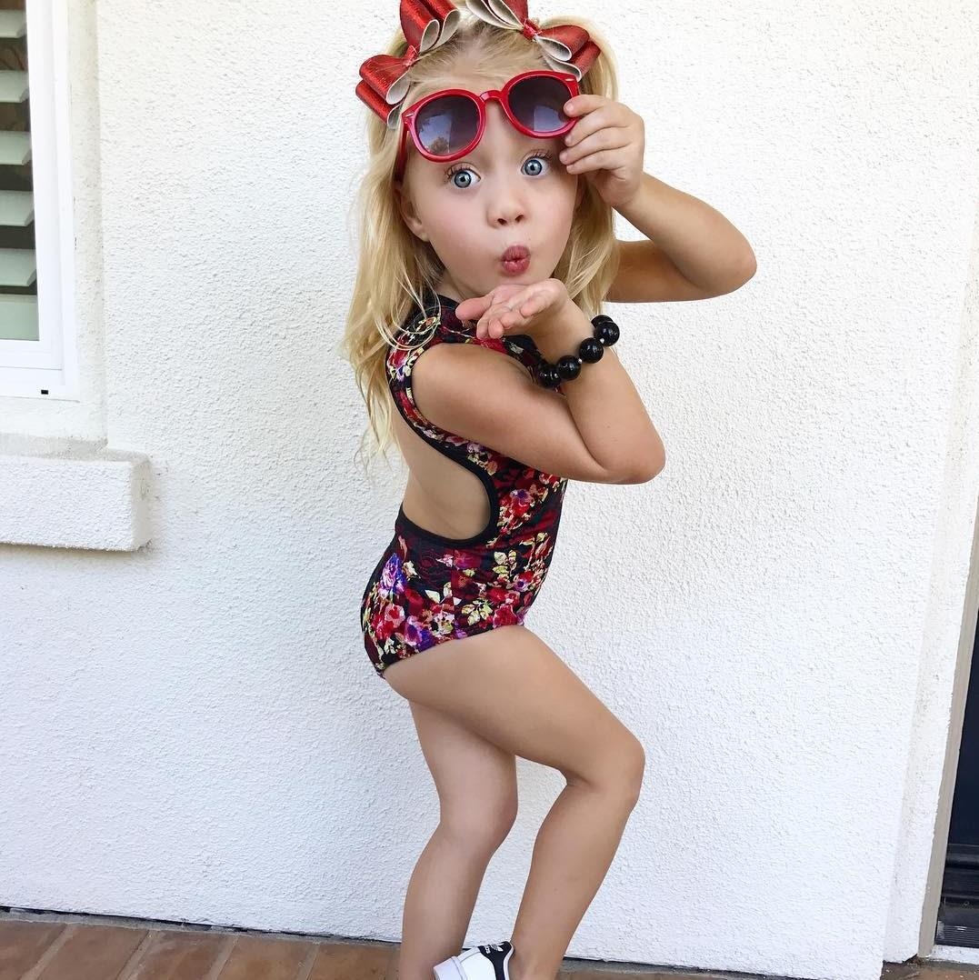 be gai 6 tuoi hut follows nho phong cach sanh dieu anh 12