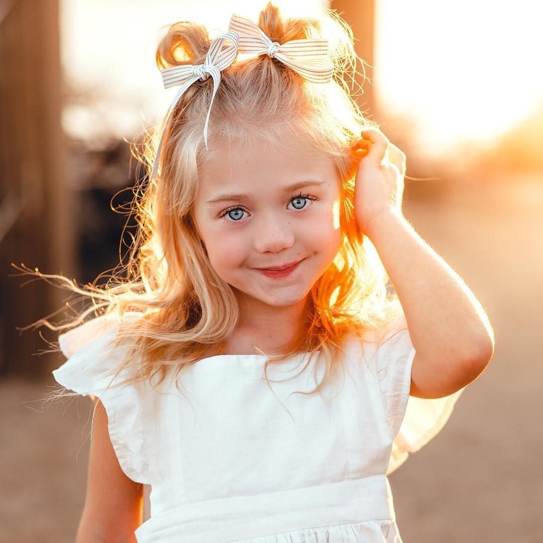 be gai 6 tuoi hut follows nho phong cach sanh dieu anh 14