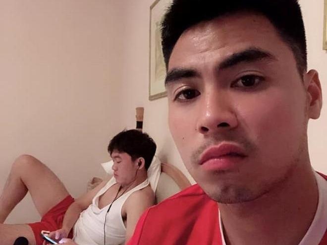Duc Huy dang anh 'dim hang' chuc mung sinh nhat Xuan Truong hinh anh
