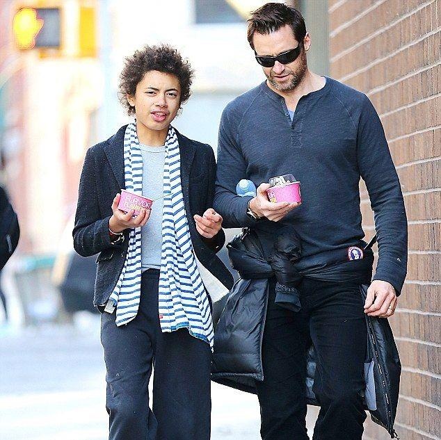 Nhung dua con nuoi thua ke tai san trieu USD anh 6