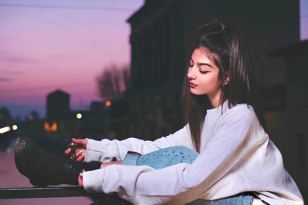 Hot girl co suc anh huong lon nhat o Y anh 10