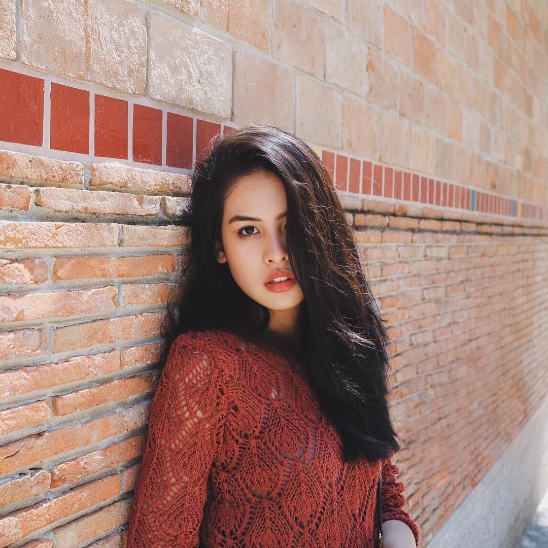 Ban trai la CEO cua hot girl giong Chi Pu anh 3