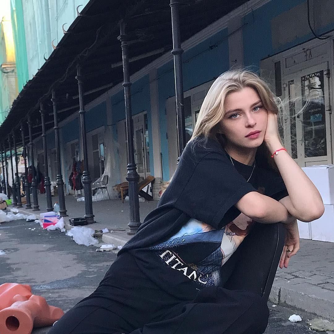 Hot girl 9X thuộc top Influencer nổi bật ở Nga ảnh 6 Hot girl 9X thuoc top Influencer noi bat o Nga anh 6