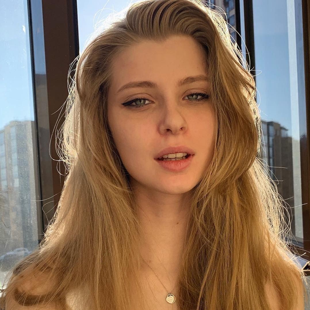 Hot girl 9X thuộc top Influencer nổi bật ở Nga ảnh 8 Hot girl 9X thuoc top Influencer noi bat o Nga anh 8