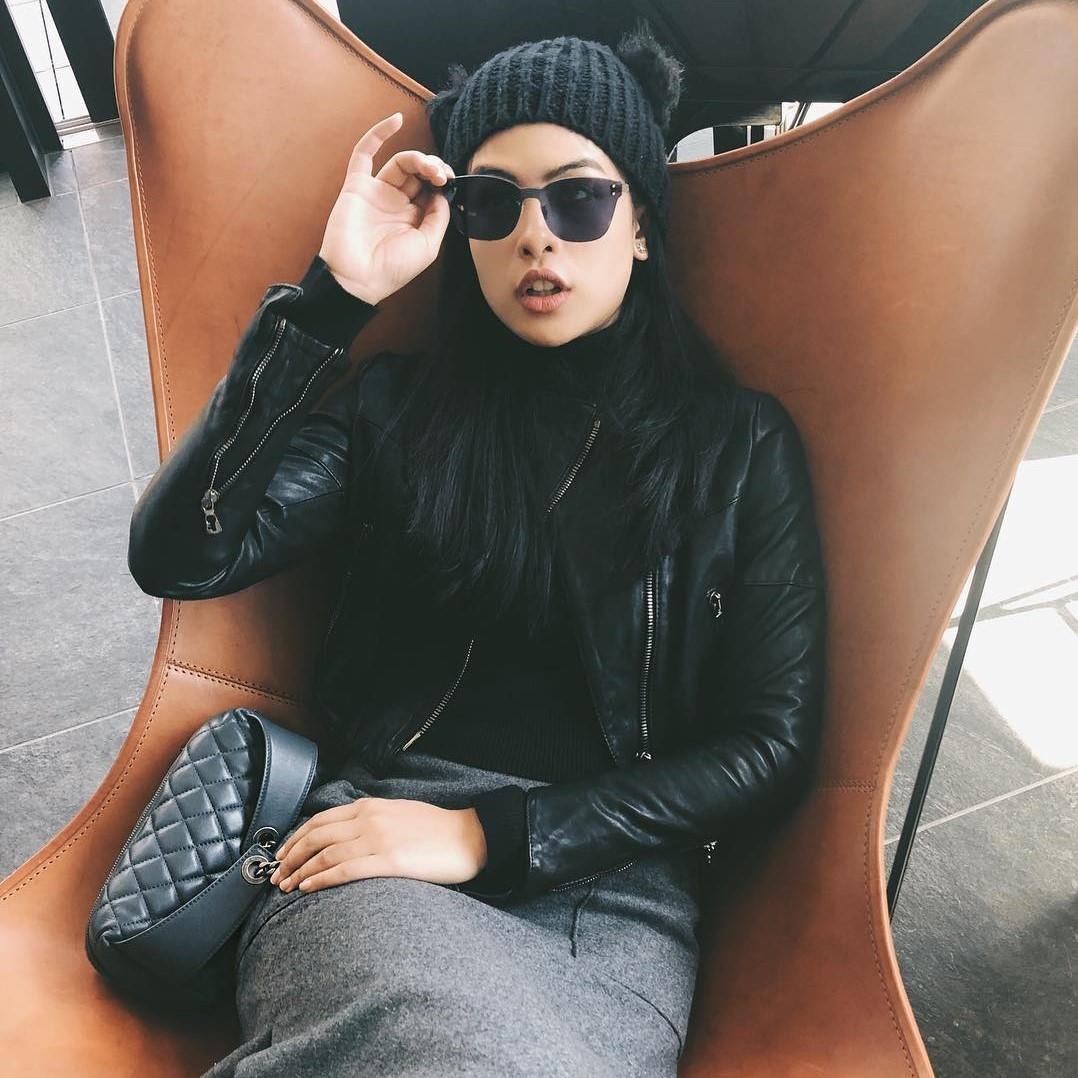 Ban trai la CEO cua hot girl giong Chi Pu anh 15