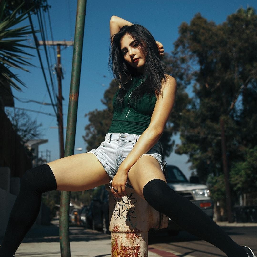 hot girl goc A mang 8 dong mau anh 10