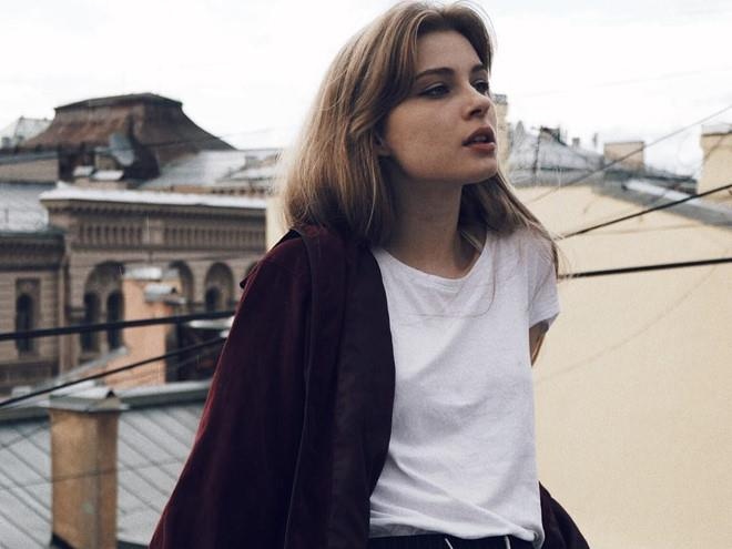 Nhung hot girl noi tieng vi ve ngoai lanh lung anh 6