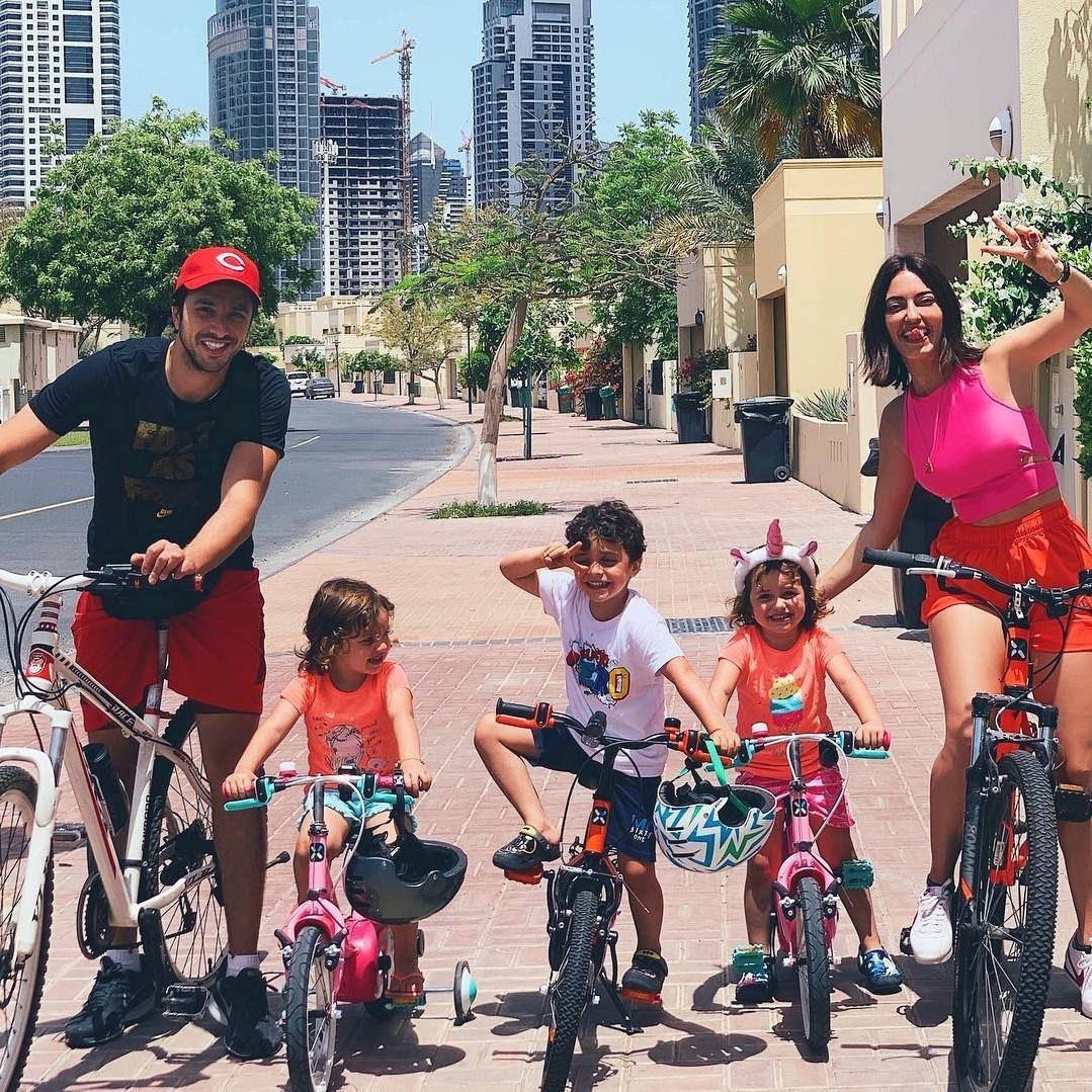 Nhung hot mom noi tieng anh 11