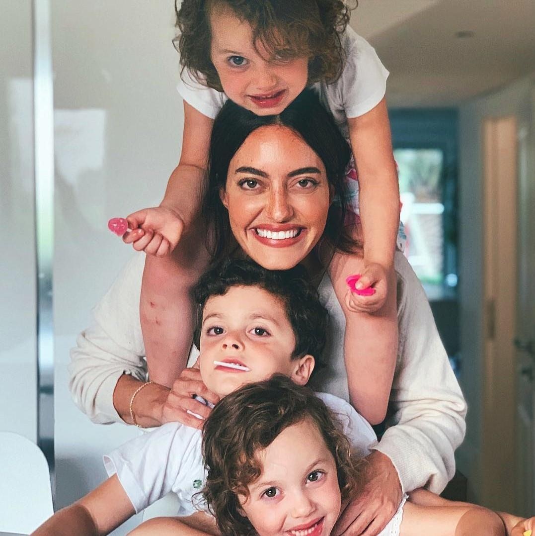 Nhung hot mom noi tieng anh 12