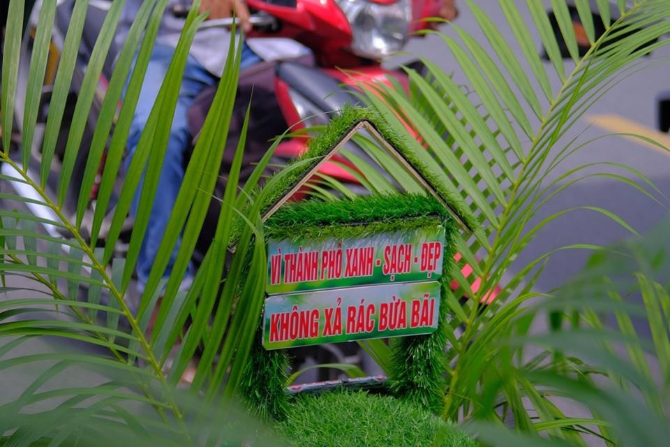 xe ban hoa qua anh 2