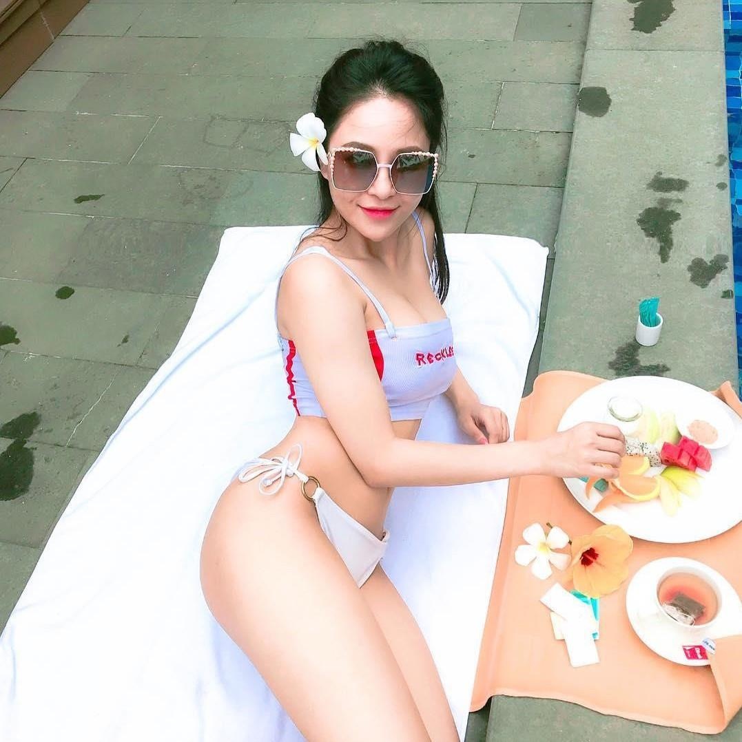 Hot girl World Cup dong phim anh 2