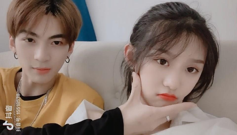 Doi tinh nhan duong pho Trung Quoc anh 1