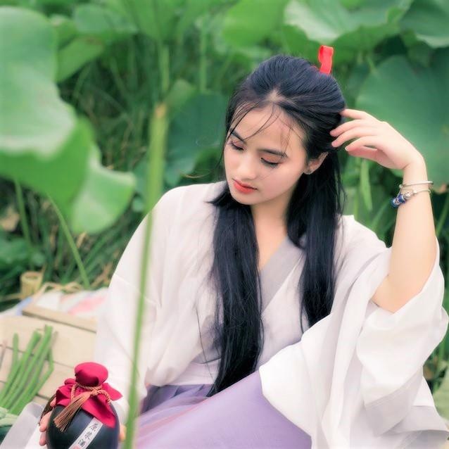 Chup anh sen phong cach co trang anh 10