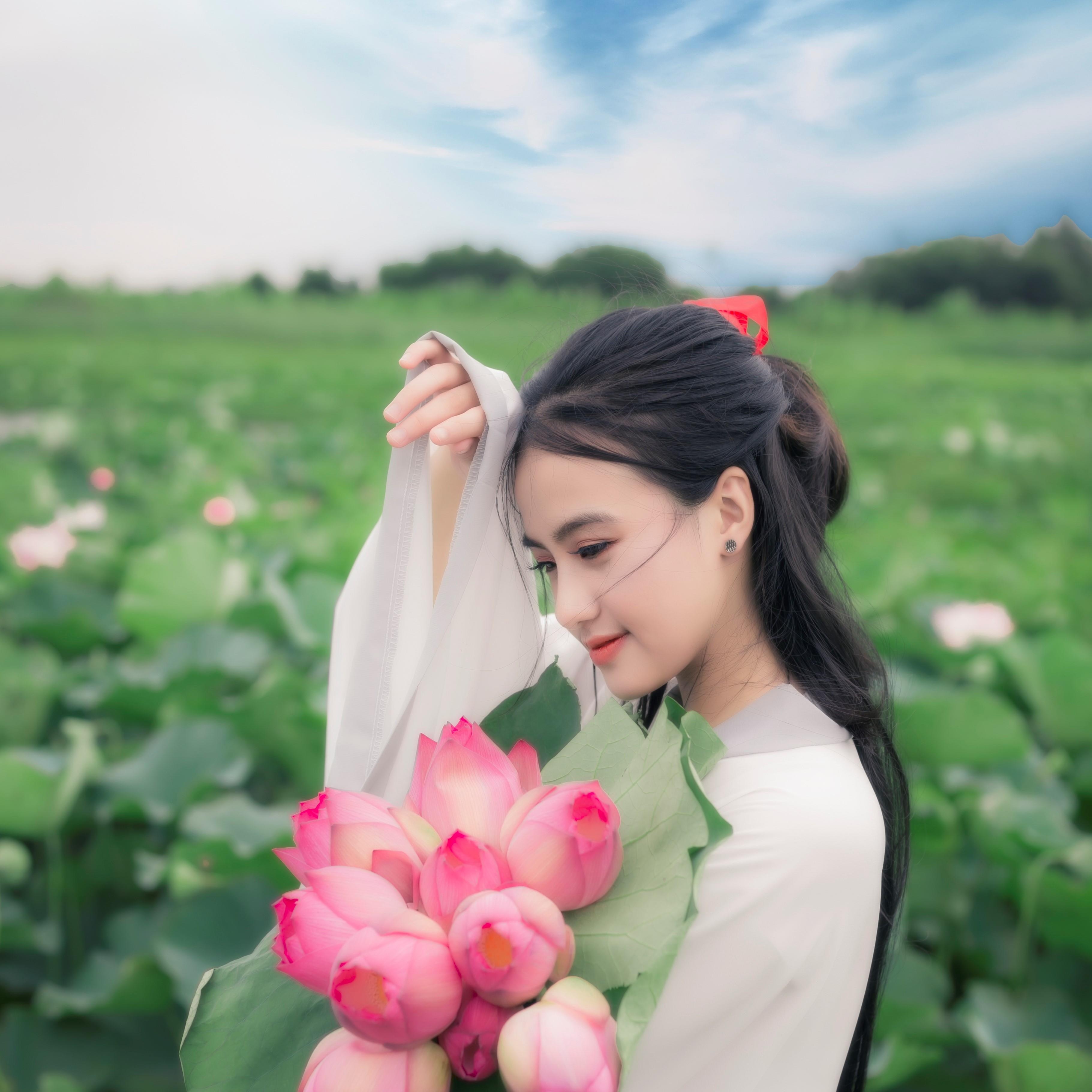 Chup anh sen phong cach co trang anh 9