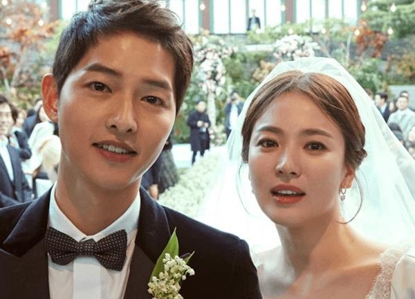 Song Joong Ki va Song Hye Kyo anh 1