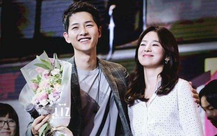 Song Joong Ki va Song Hye Kyo anh 2