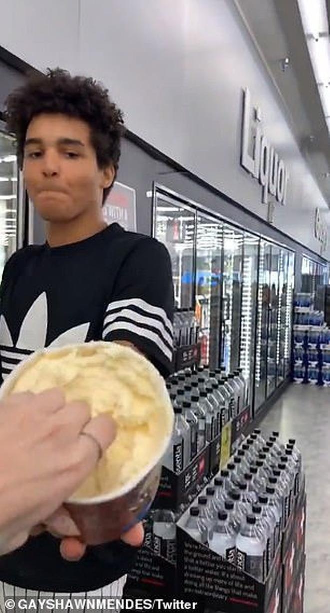 Nem trom do an o sieu thi anh 4