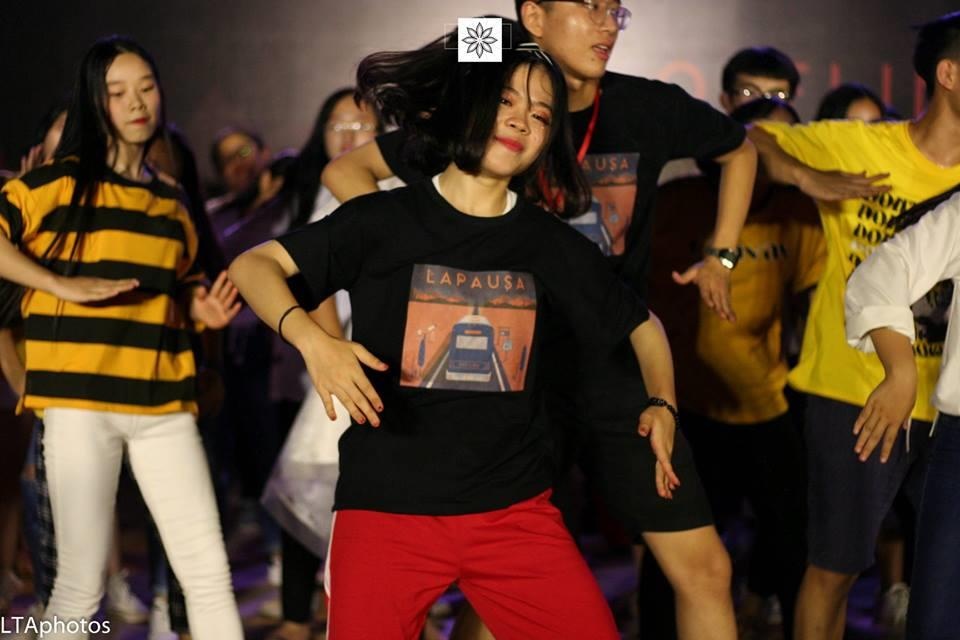 Thủ khoa khối C xinh như hot girl ảnh 4 Thu khoa khoi C xinh nhu hot girl anh 4