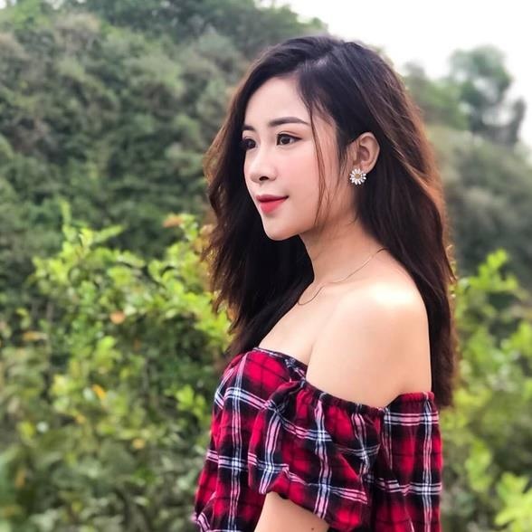 Giao vien mam non xinh nhu hot girl anh 8