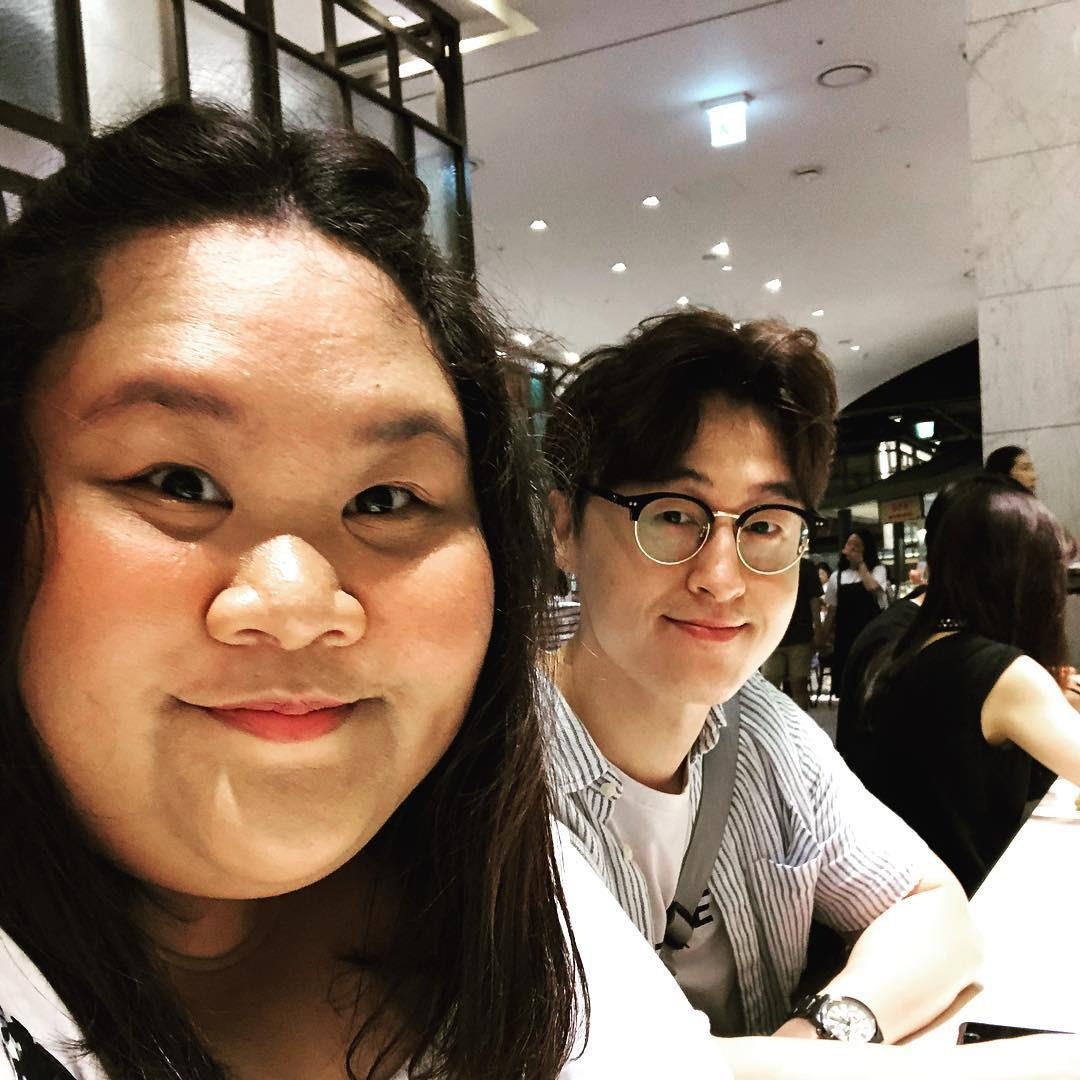 Nhung moi tinh xuyen bien gioi anh 6