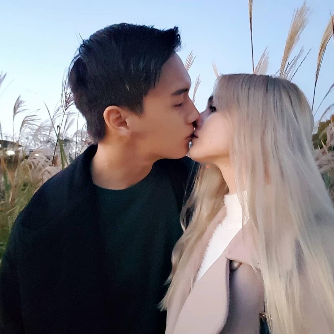 Nhung moi tinh xuyen bien gioi anh 3