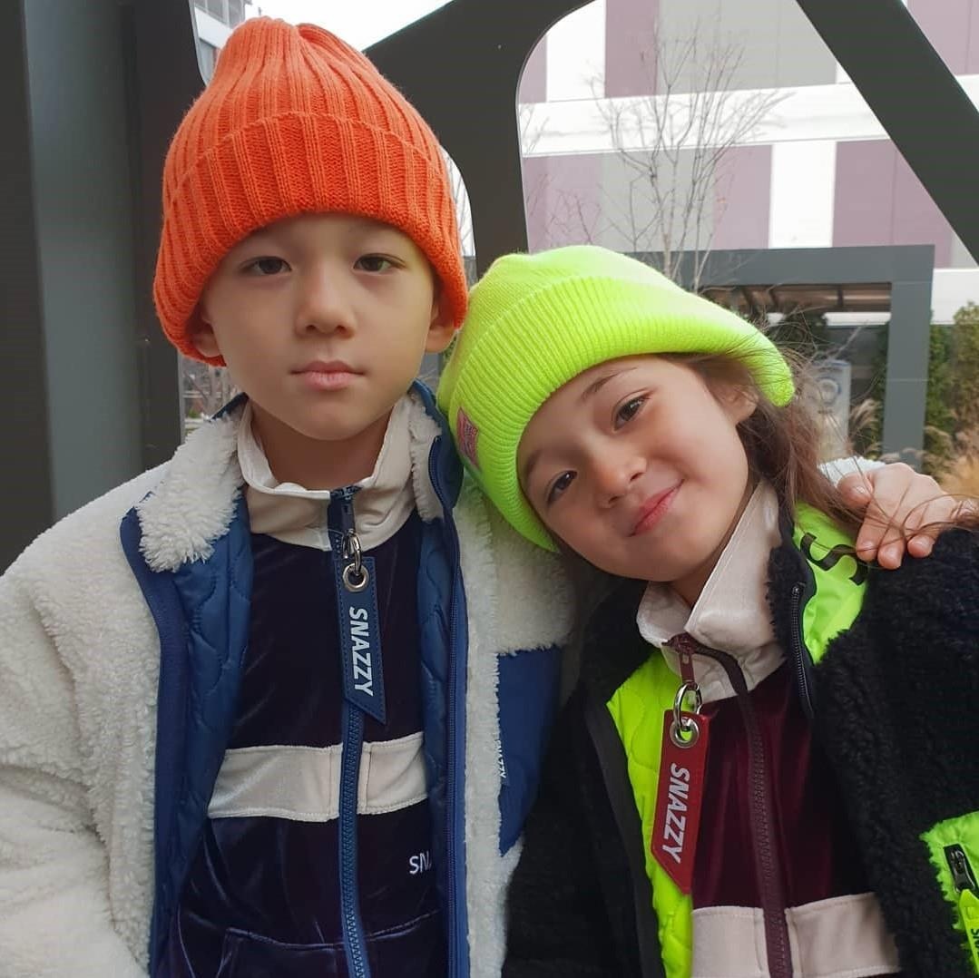 Mau nhi lai Han va Na Uy anh 8