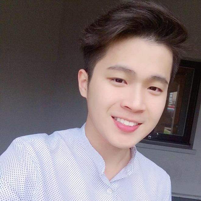 Hot boy tiep vien hang khong anh 7