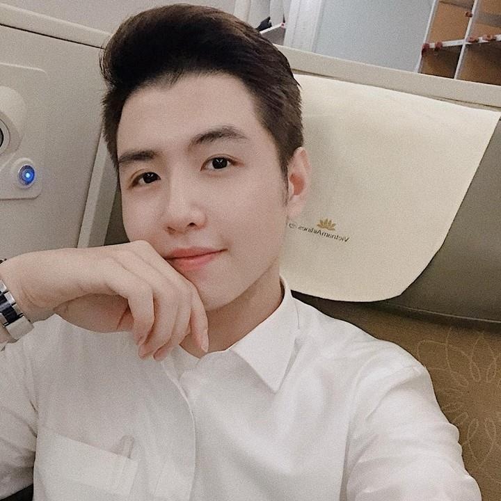 Hot boy tiep vien hang khong anh 5