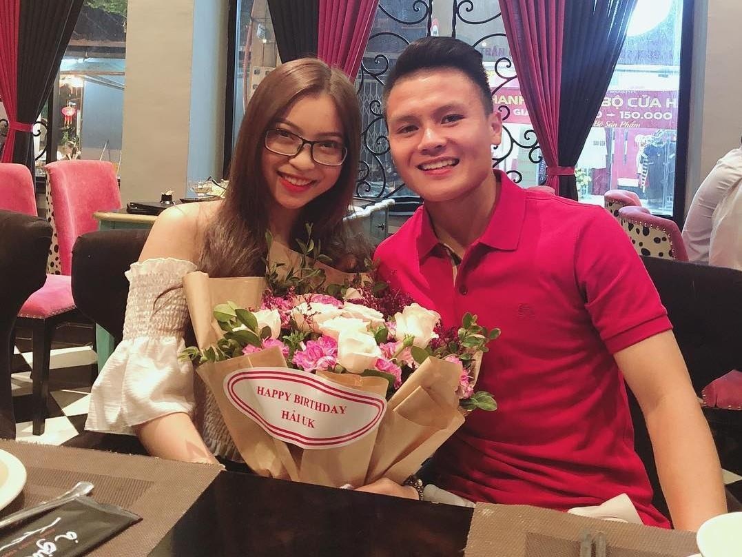 Ban gai Quang Hai anh 5