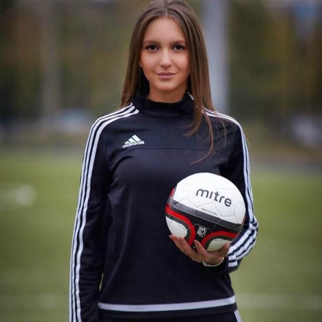 nu trong tai nong bong anh 7