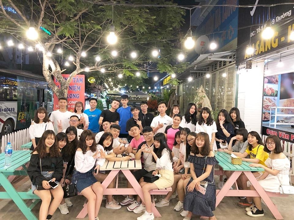 lớp học ai cũng có giấy khen ảnh 2 lop hoc ai cung co giay khen anh 2