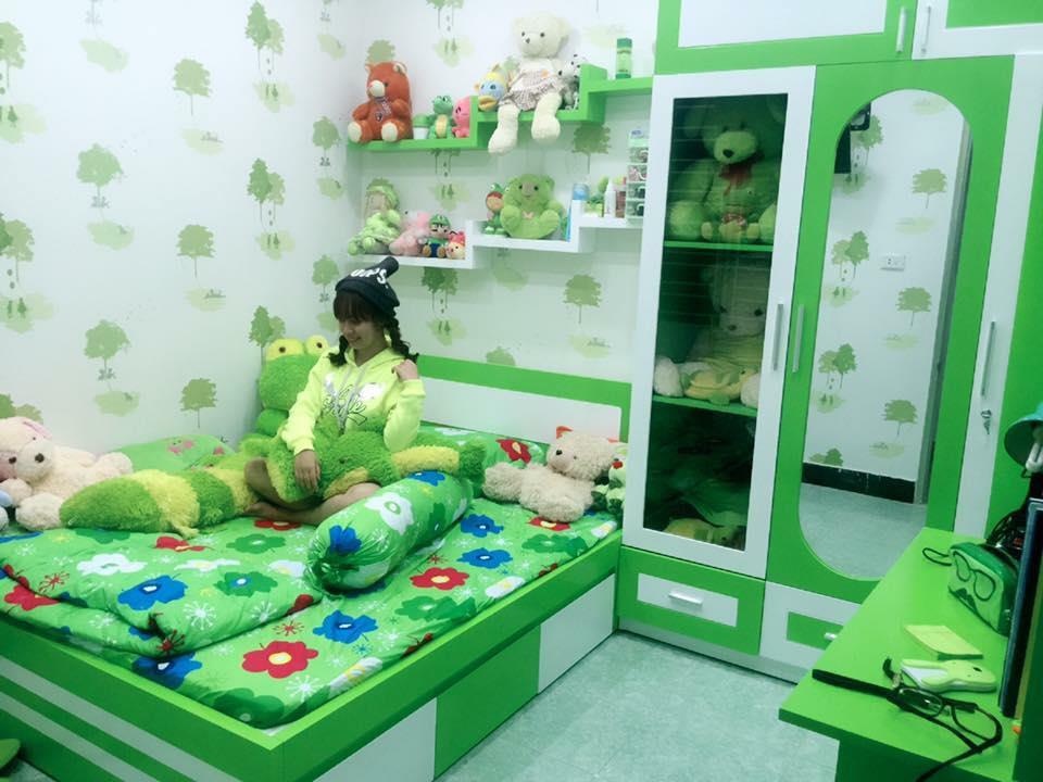 cô gái cuồng màu xanh lá ảnh 1 co gai cuong mau xanh la anh 1