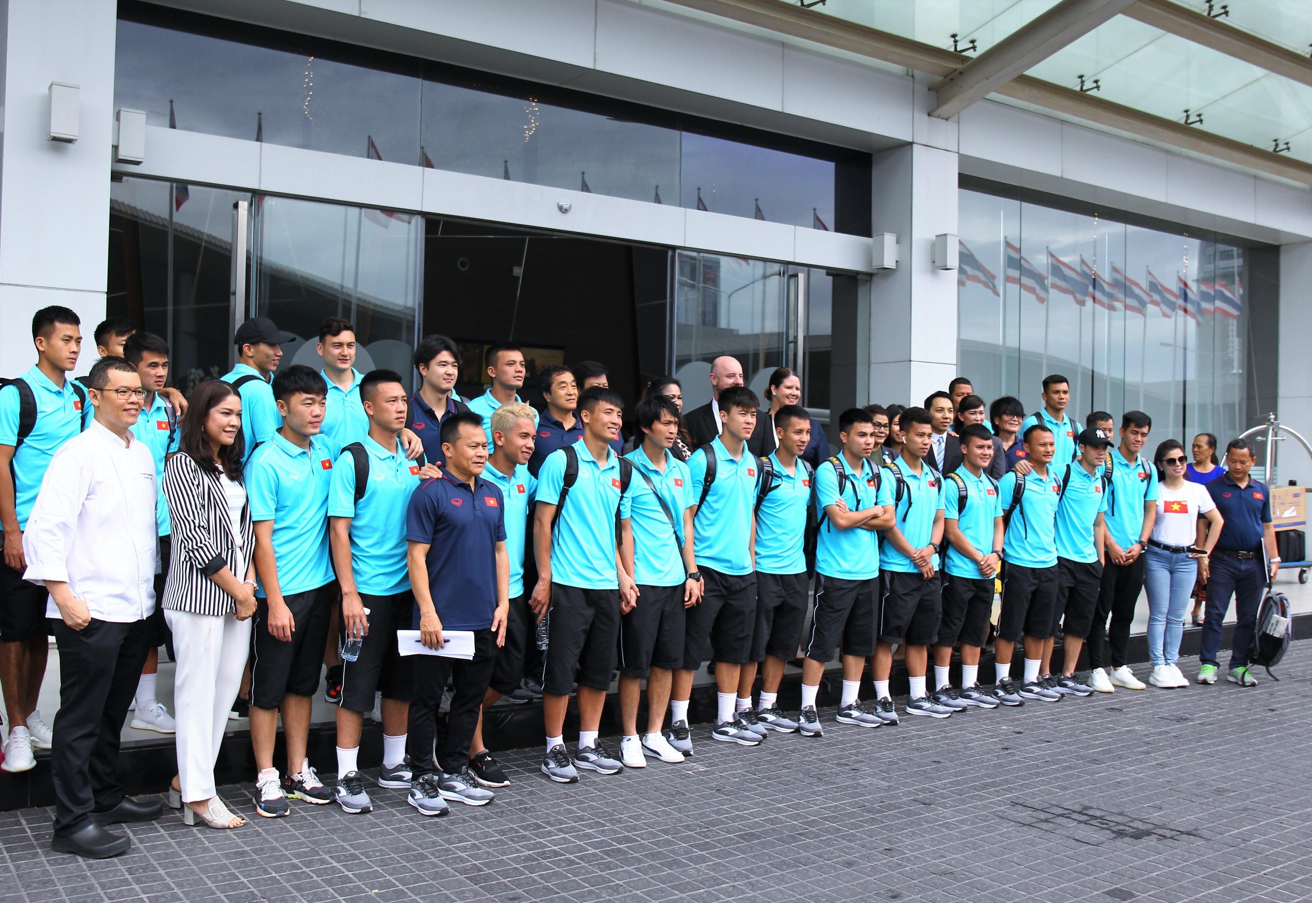 hoi cau thu ve nuoc anh 1