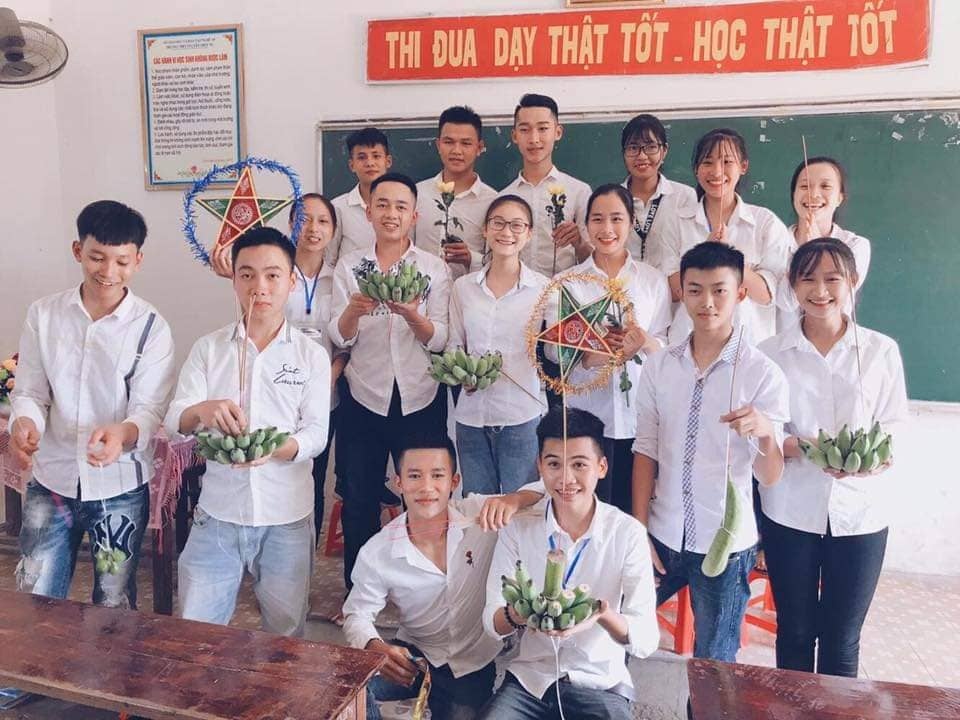 học sinh chơi trung thu ảnh 3 hoc sinh choi trung thu anh 3