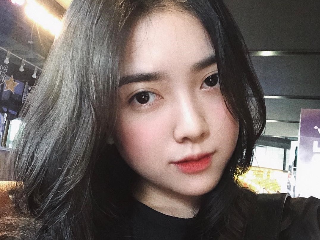 hoi ban gai cau thu anh 1